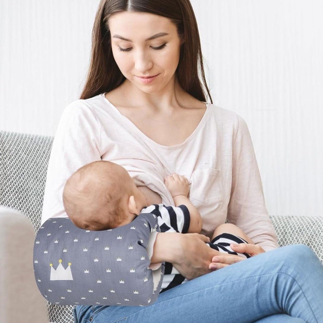 Coussin d’Allaitement - ArmNurse™ - Couronnes - monbebegourmand